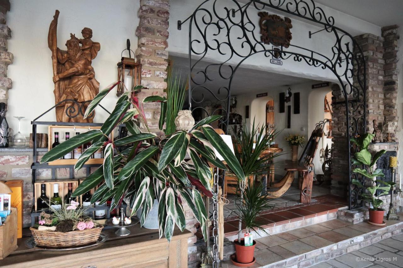 Domizil Hotel Bei Welter Nideggen Kreuzau Buitenkant foto