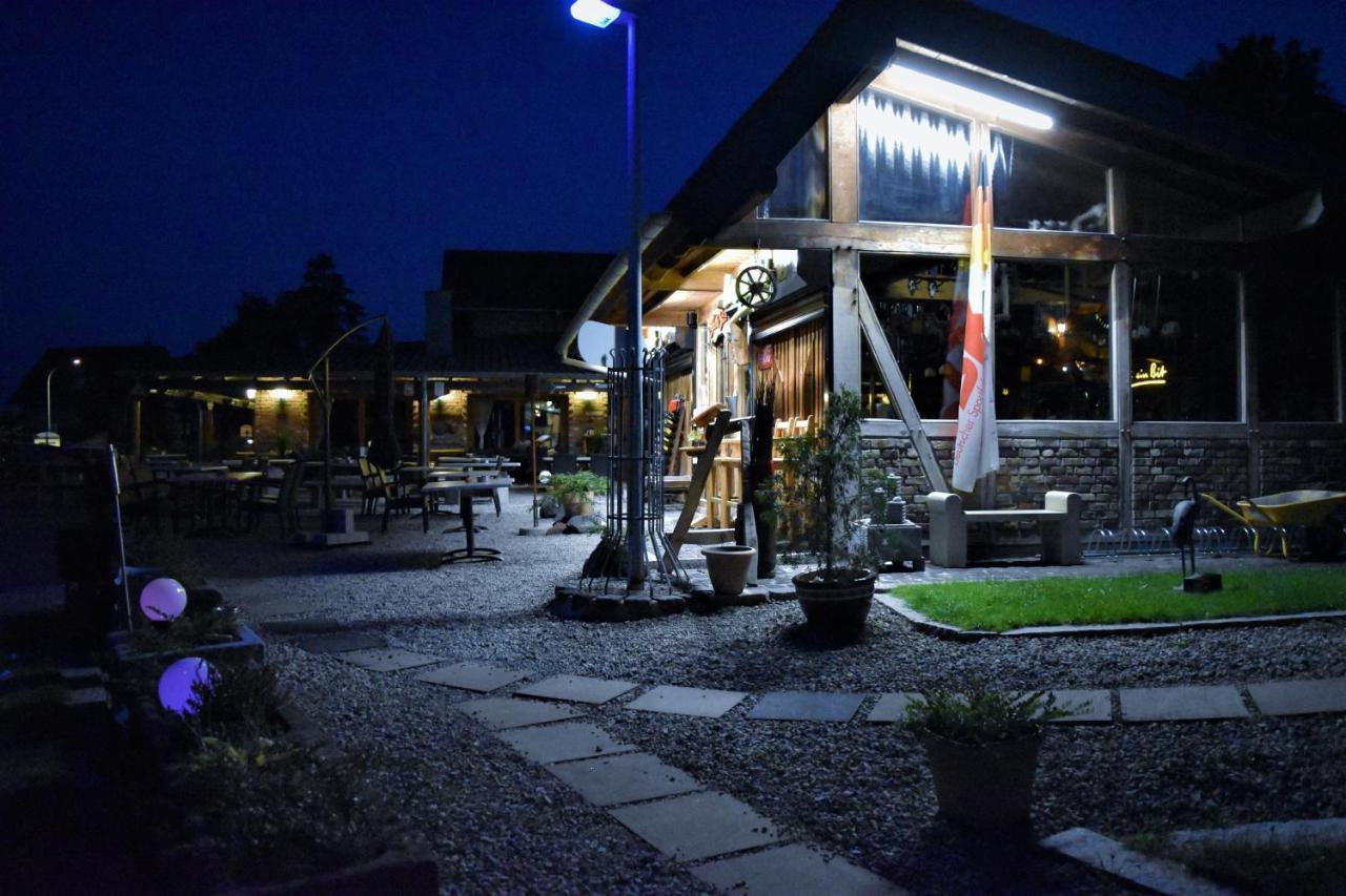 Domizil Hotel Bei Welter Nideggen Kreuzau Buitenkant foto